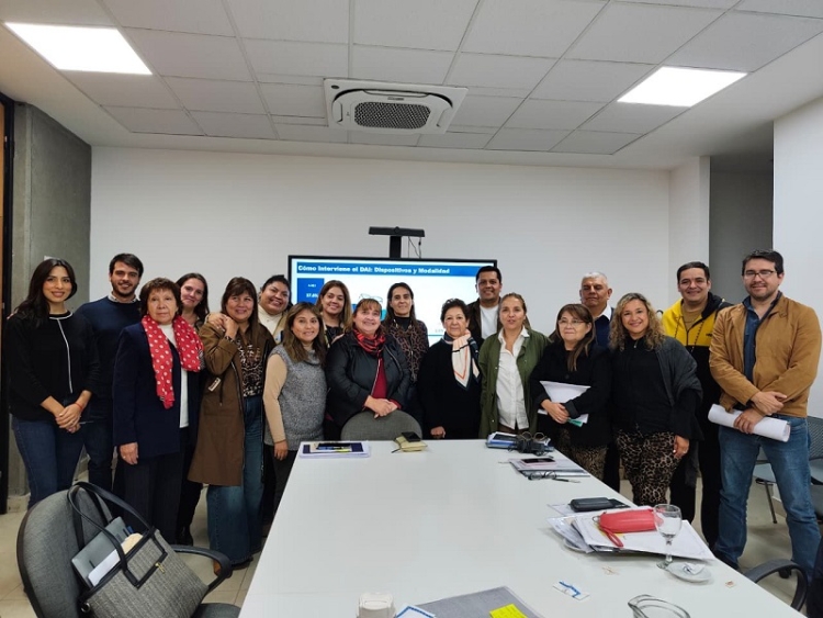 La Comisi&oacute;n de Educaci&oacute;n se reuni&oacute; con el Ministerio para abordar problem&aacute;ticas del sistema educativo