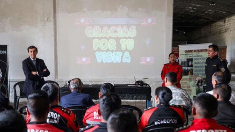 Sadir reivindic&oacute; el valor de los bomberos al servicio de los juje&ntilde;os