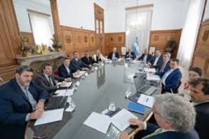 Guillermo Francos encabez&oacute; una nueva reuni&oacute;n del Consejo de Mayo con eje en la reforma fiscal