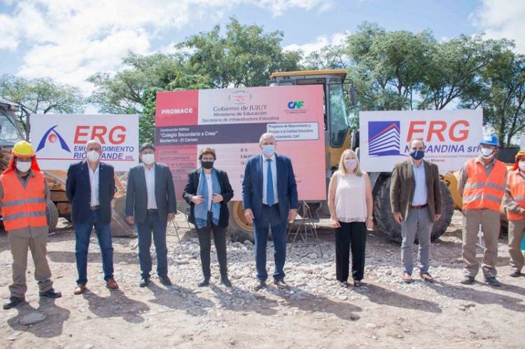 Nuevo secundario y edificio escolar para Monterrico