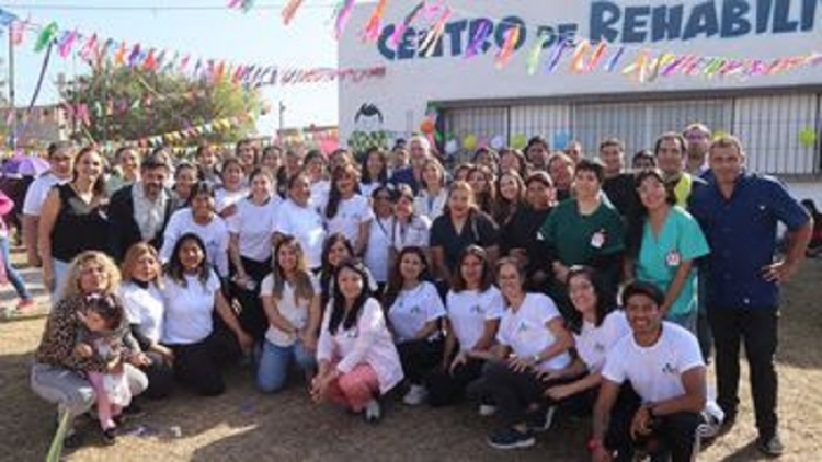 Mes de la Ni&ntilde;ez: Bouhid acompa&ntilde;&oacute; la jornada comunitaria en el Centro Jure