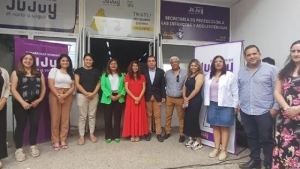 Entrega de mobiliario para dispositivo El Faro