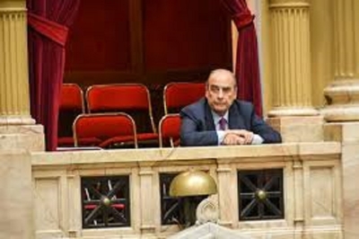 Francos se reunir&aacute; hoy en Diputados con l&iacute;deres dialoguistas y buscar&aacute; convencerlos para que apoyen la reforma electoral