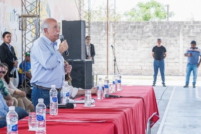 Candidatos del Frente Cambia Jujuy en acto de La Mendieta