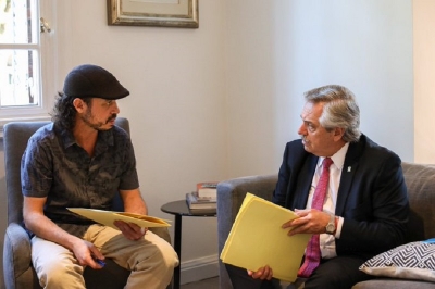 Fern&aacute;ndez llam&oacute; a "trabajar juntos" para "mitigar los problemas de sectores sociales vulnerables"