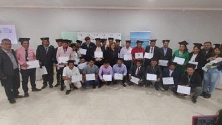 El programa educativo de Arcadium Lithium y el Gobierno de Jujuy alcanz&oacute; un r&eacute;cord con 29 graduados este a&ntilde;o, la amplia mayor&iacute;a provenientes de comunidades locales
