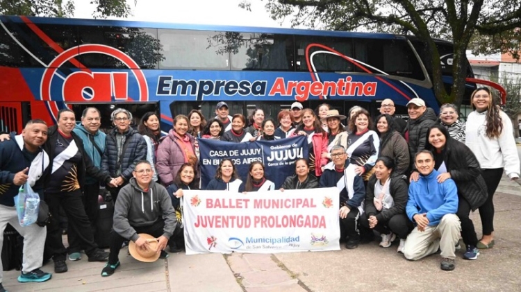 El Ballet Juventud Prolongada emprendi&oacute; su viaje a Brasil para representar a Jujuy