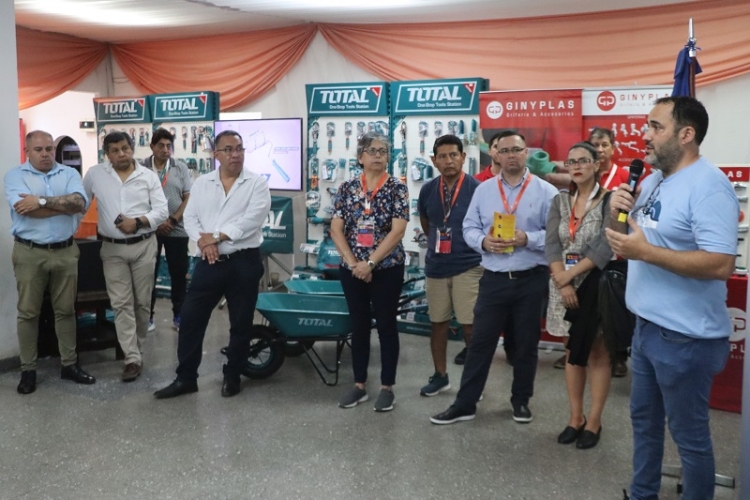 Desarrollo productivo y de la construcci&oacute;n con la &ldquo;excojuy&rdquo; en Palpal&aacute;