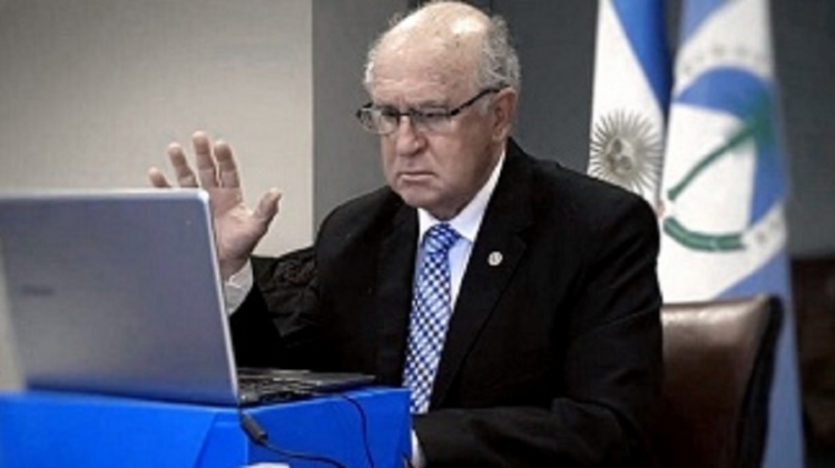 Parrilli present&oacute; un proyecto que propone la creaci&oacute;n de un programa nacional de ahorro