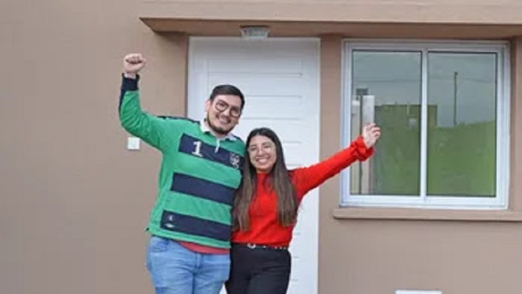 Familias de Gran Jujuy visitaron sus futuras casas en Palpal&aacute;