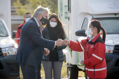 Morales entreg&oacute; ambulancias y equipamiento para fortalecer el sistema sanitario