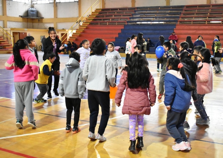 M&aacute;s de 500 ni&ntilde;os y ni&ntilde;as de Palpal&aacute; disfrutan de la &uacute;ltima semana de actividades gratuitas y recreativas