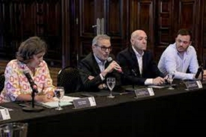 Dengue: el Gobierno reuni&oacute; a todos los ministros de Salud y coincidieron en que a&uacute;n se desconoce la eficacia de la vacuna