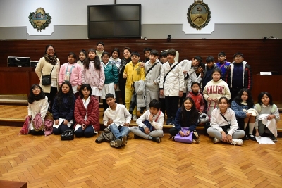 Alumnos de la Escuela Antonio Rocha Solorzano visitaron la Legislatura