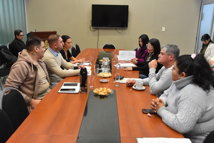 La Comisi&oacute;n de Derechos Humanos analiz&oacute; un proyecto contra la trata y recibi&oacute; Informe Anual del Comit&eacute; Provincial para la Prevenci&oacute;n de la Tortura