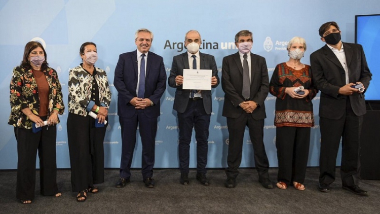 Alberto Fern&aacute;ndez afirm&oacute; que "en educaci&oacute;n, ciencia y tecnolog&iacute;a, no se gasta, se invierte"
