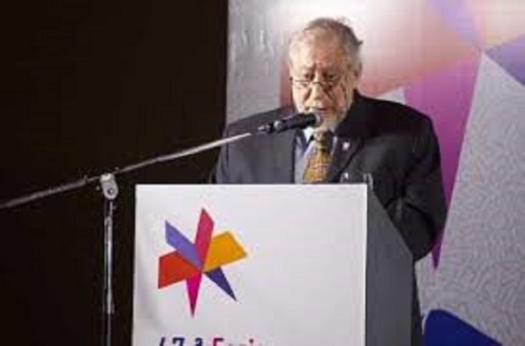 Fuerte cr&iacute;tica al presidente Javier Milei en el discurso de apertura de la Feria del Libro