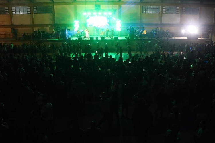 M&aacute;s de diez mil personas se hicieron presente en una nueva edici&oacute;n del festival del acero en Palpal&aacute;