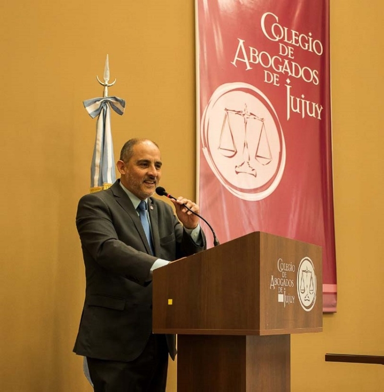jornada de capacitaci&oacute;n en el caj sobre la regulaci&oacute;n de honorarios profesionales