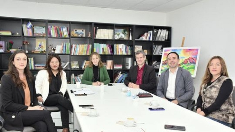 Planifican una propuesta de formaci&oacute;n docente sobre producci&oacute;n minera y la industria del litio