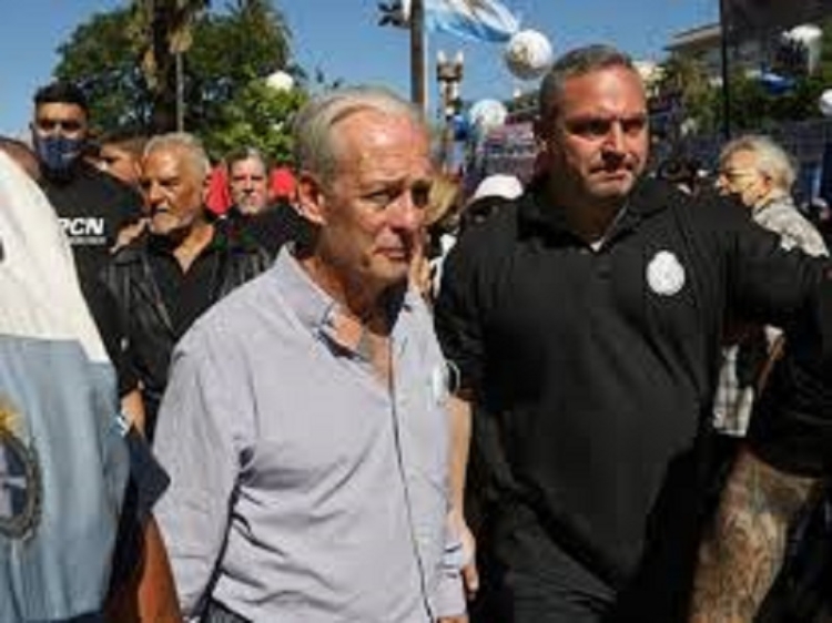El Frente de Gremios Estatales decret&oacute; el "estado de alerta y movilizaci&oacute;n" ante las "sistem&aacute;ticas agresiones" del Gobierno