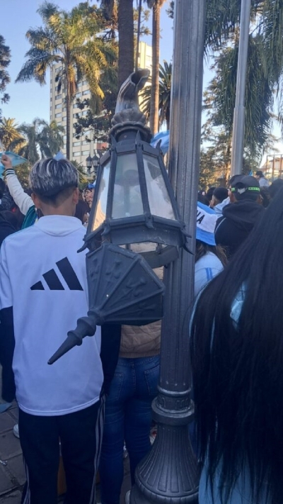 La Municipalidad repudia los actos de vandalismo registrados en Plaza Belgrano