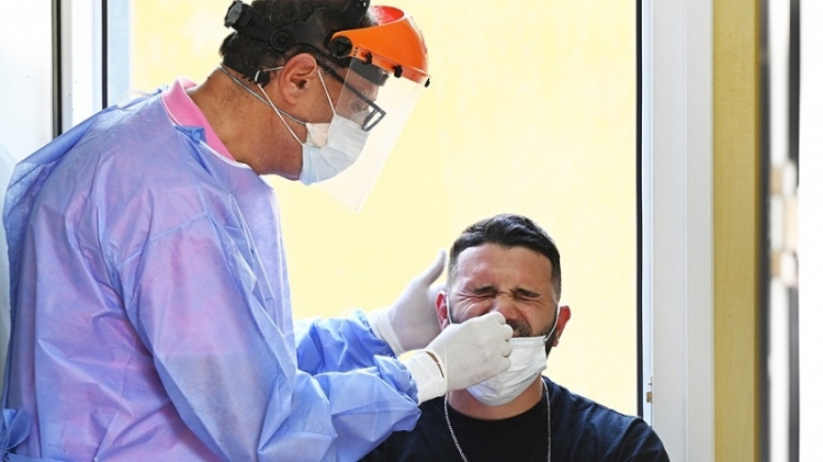 Hubo 31.845 contagios de coronavirus en el pa&iacute;s, un 17% m&aacute;s que la semana pasada