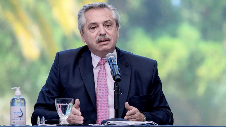 Fern&aacute;ndez confirm&oacute; que Losardo le pidi&oacute; "dejar el cargo" de ministra de Justicia