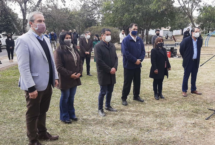 Ediles y funcionarios municipales participaron del acto por el d&iacute;a del periodista