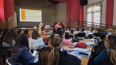 Encuentros de formaci&oacute;n en territorio: actores educativos por y para la alfabetizaci&oacute;n