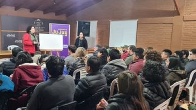 Capacitaci&oacute;n en viticultura de precisi&oacute;n