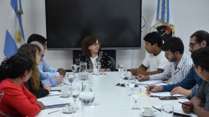 Educaci&oacute;n reafirma su compromiso con la comunidad de Olaroz Chico