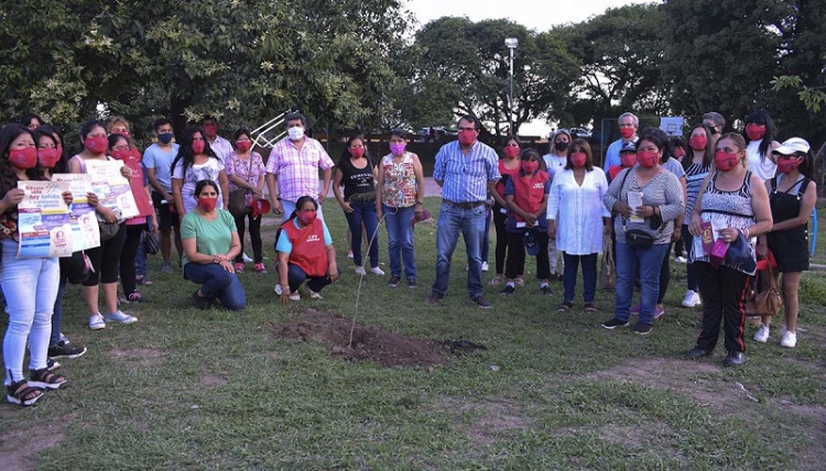 Concejales contin&uacute;an con la campa&ntilde;a de concientizaci&oacute;n y prevenci&oacute;n de la violencia de g&eacute;nero en los barrios de la ciudad