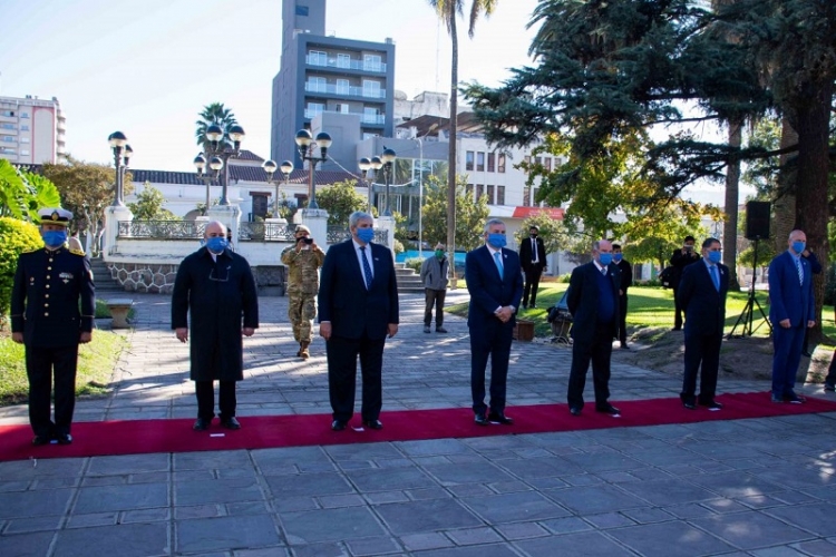 Especial conmemoraci&oacute;n del 25 de mayo de 1810