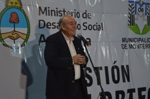 Se inaugur&oacute; el play&oacute;n deportivo en Monterrico