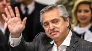 Alberto Fern&aacute;ndez renunci&oacute; a la presidencia del PJ