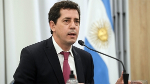 De Pedro ir&aacute; a Diputados para dialogar con JxC sobre el cronograma electoral