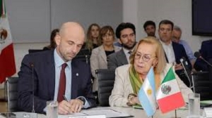 Argentina firm&oacute; memorando de entendimiento con M&eacute;xico por Cielos Abiertos
