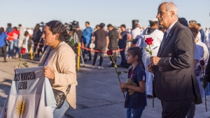 Taiana encabez&oacute; en Mar del Plata el homenaje a tripulantes del ARA San Juan: pidi&oacute; "verdad y justicia"