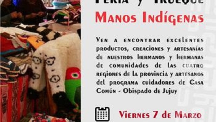 Feria de Emprendedores "Manos Ind&iacute;genas" en el atrio de la catedral