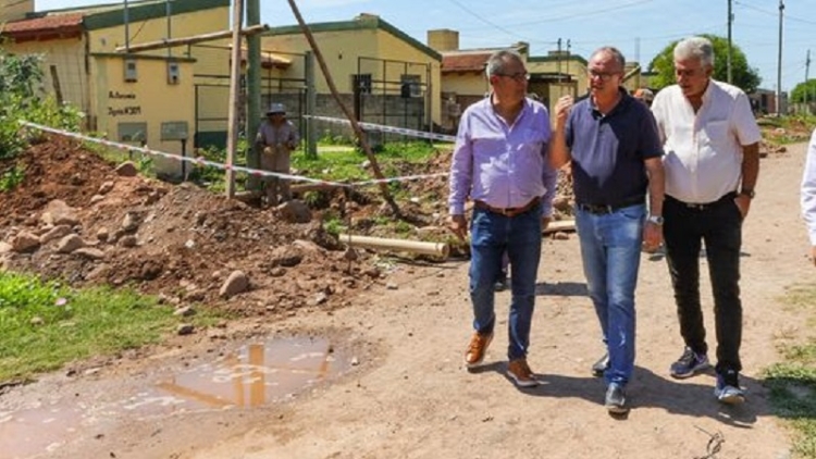 El Gobierno ejecuta obras de suministro de Agua Potable en Palpal&aacute;