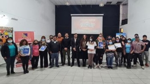 Emprendedores de El Carmen recibieron cr&eacute;ditos Microsol por $990 000