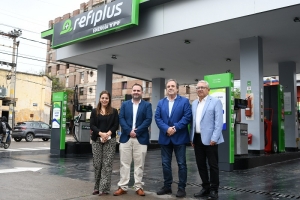 San Pedro de Jujuy: El Vicegobernador acompa&ntilde;&oacute; la inauguraci&oacute;n de la primera estaci&oacute;n Refiplus de la provincia