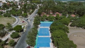 Renovaci&oacute;n de canchas en el RIM 20: las obras alcanzan un 80% de avance
