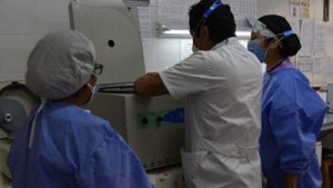 Financian proyectos de investigaci&oacute;n en c&aacute;ncer