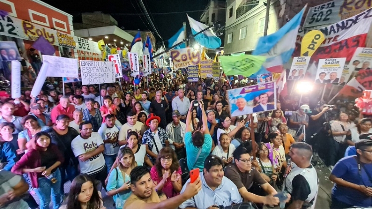 Marco multitudinario de compa&ntilde;eros y correligionarios en el lanzamiento de los candidatos de Perico