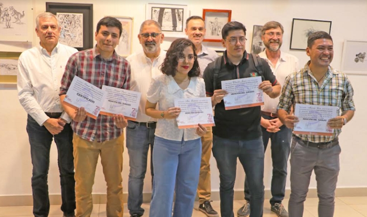 El intendente Jorge premi&oacute; a los ganadores del 7&deg; Sal&oacute;n de Dibujo y Grabado en Peque&ntilde;o Formato