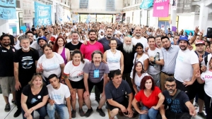 Fern&aacute;ndez destac&oacute; la creaci&oacute;n de 1.300.000 empleos y llam&oacute; a generar "m&aacute;s trabajo formal"