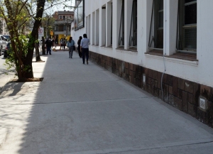 Culminaron obras de nuevas veredas del Hospital Pablo Soria