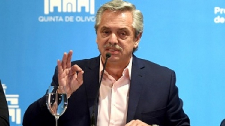 El Presidente analiza "nuevas medidas" por el coronavirus